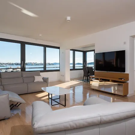 Seafront Luxury Idassa By Belmont Realty Apartamento Zadar